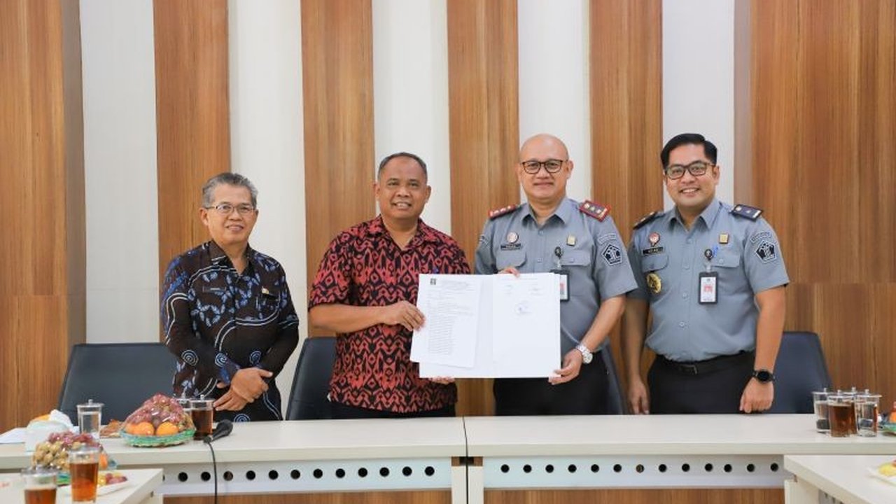 Penetapan batas desa di Sleman melalui Perbup memberikan kepastian hukum dan tata tertib administrasi pemerintahan, sekaligus menciptakan kejelasan wilayah administrasi.