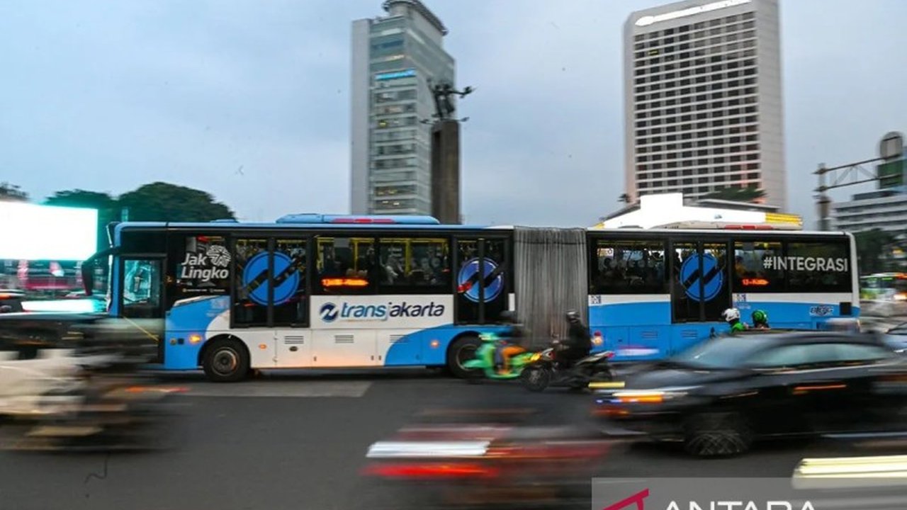 Transjakarta akan diramaikan penampilan musisi perempuan akhir pekan ini dalam rangka memperingati Hari Kartini, memberikan hiburan bagi penumpang sambil menikmati perjalanan.