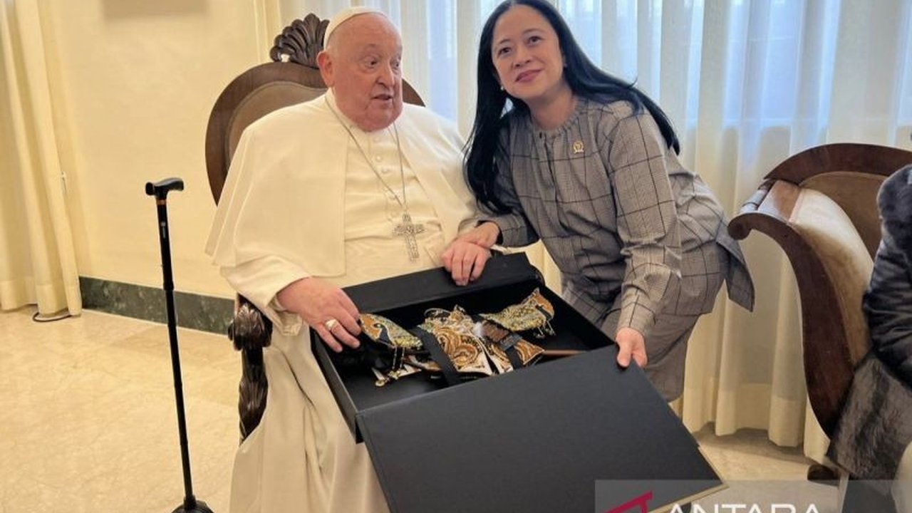Ketua DPR RI, Puan Maharani, menyampaikan belasungkawa atas meninggalnya Paus Fransiskus, mengenang kunjungan dan pertemuannya dengan Paus yang penuh kesan.