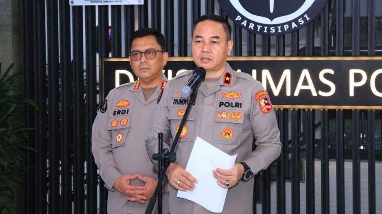 Bareskrim Polri tengah menyelidiki laporan gangguan sistem Bank DKI selama libur Idul Fitri 2025; Direktur IT Bank DKI telah dibebastugaskan sementara proses hukum berjalan.