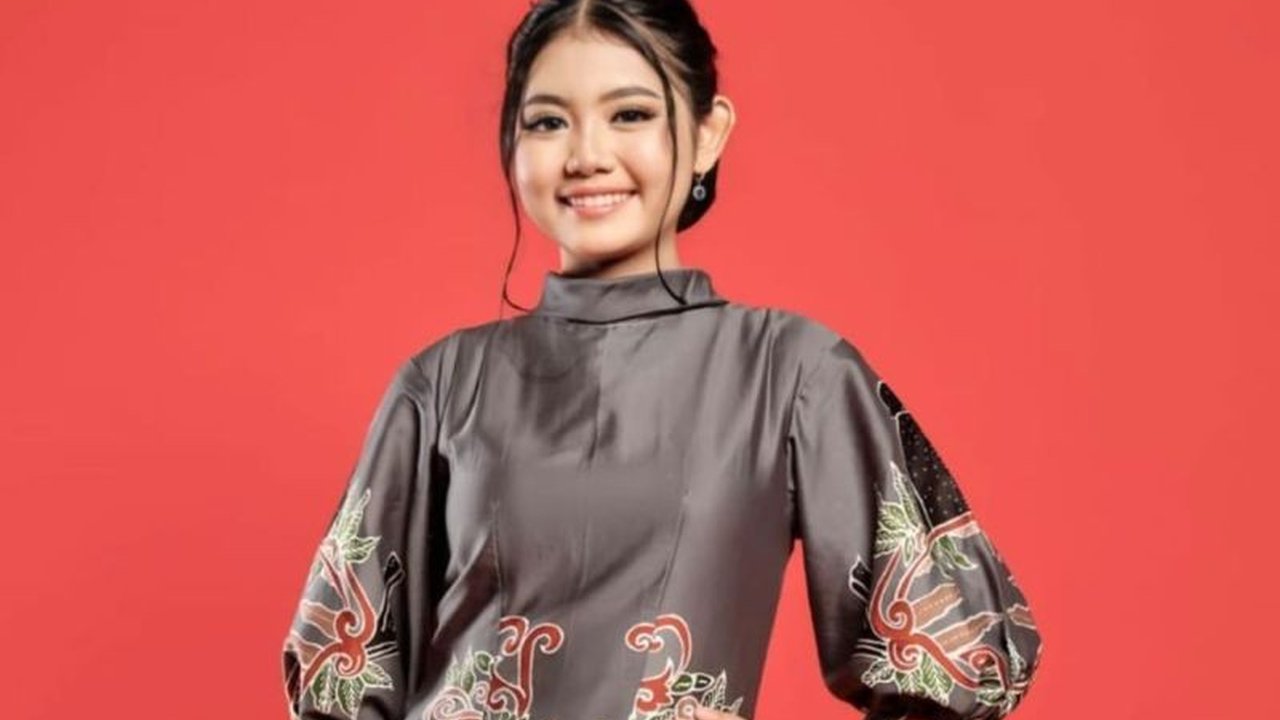 Mahasiswi FKG Unej, Puan Ayre Mitrisnani, terinspirasi oleh semangat Kartini dan membuktikan bahwa perempuan muda mampu bermimpi besar, beraksi, dan memberikan dampak positif bagi masyarakat.