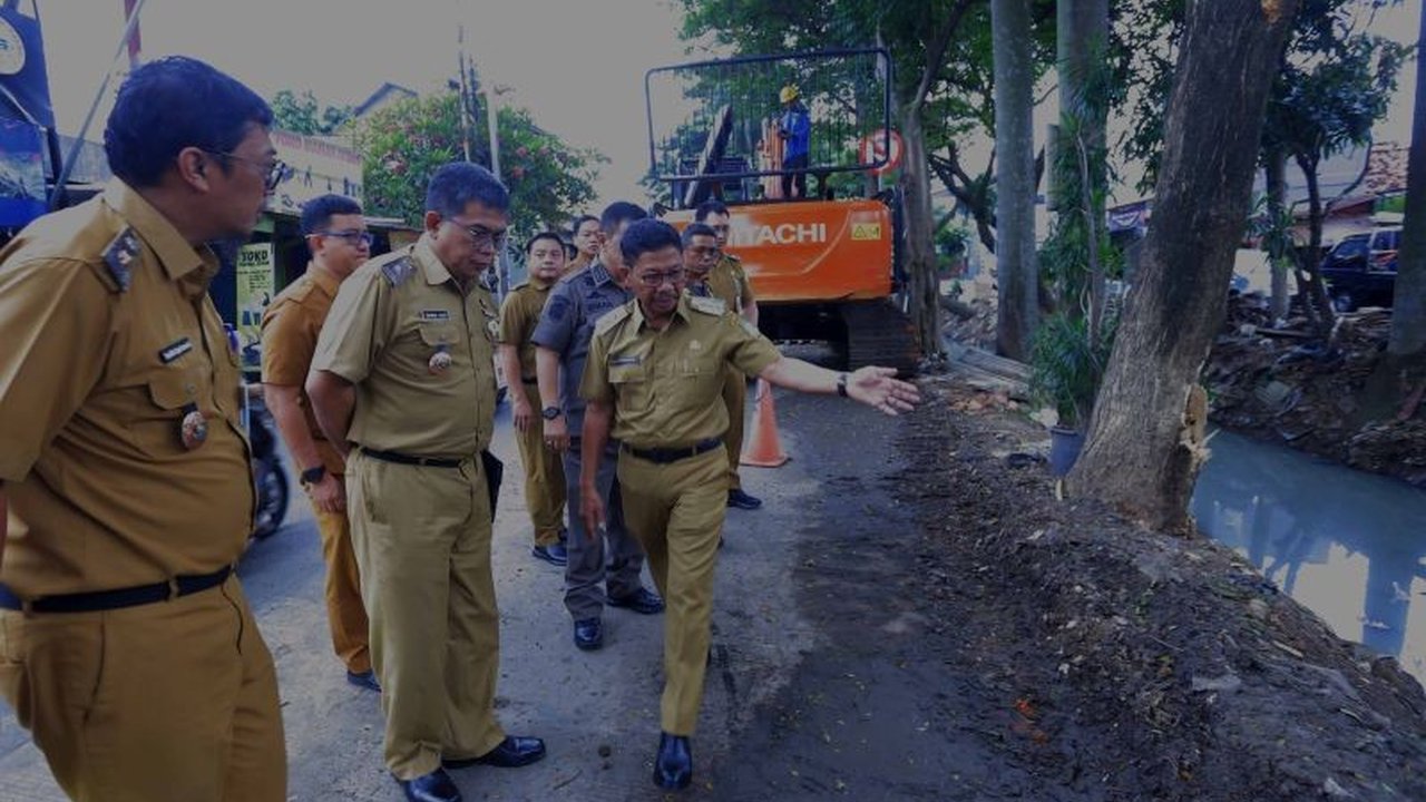 Pemkot Tangerang segera menata ulang kabel-kabel semrawut yang membahayakan pengguna jalan, dengan menerbitkan surat edaran dan meningkatkan koordinasi antar OPD.