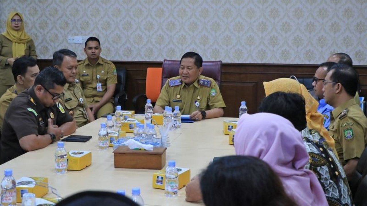 Pemerintah Kota Tangerang melibatkan Kejaksaan Negeri dalam seleksi Direktur Umum Perumda Tirta Benteng untuk memastikan prosesnya transparan dan akuntabel, demi pelayanan air bersih optimal bagi masyarakat.