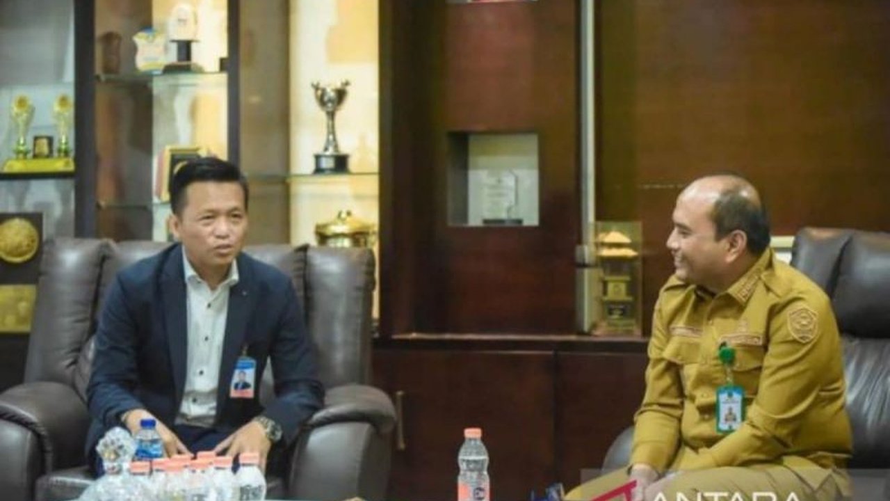 Pemerintah Kota Padangsidimpuan berkolaborasi dengan Bank Indonesia Sibolga dalam meningkatkan literasi ekonomi syariah dan digital melalui acara Pesta Tapanuli pada 26-27 April 2025.