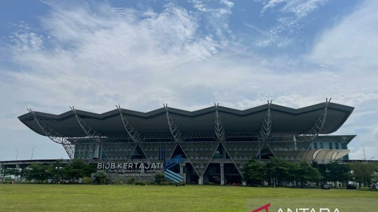Direktur Utama PT BIJB memastikan Bandara Kertajati siap melayani 28 kloter penerbangan haji pada tahun 2025, didukung fasilitas dan personel yang memadai serta peningkatan layanan untuk calon jemaah haji lansia.