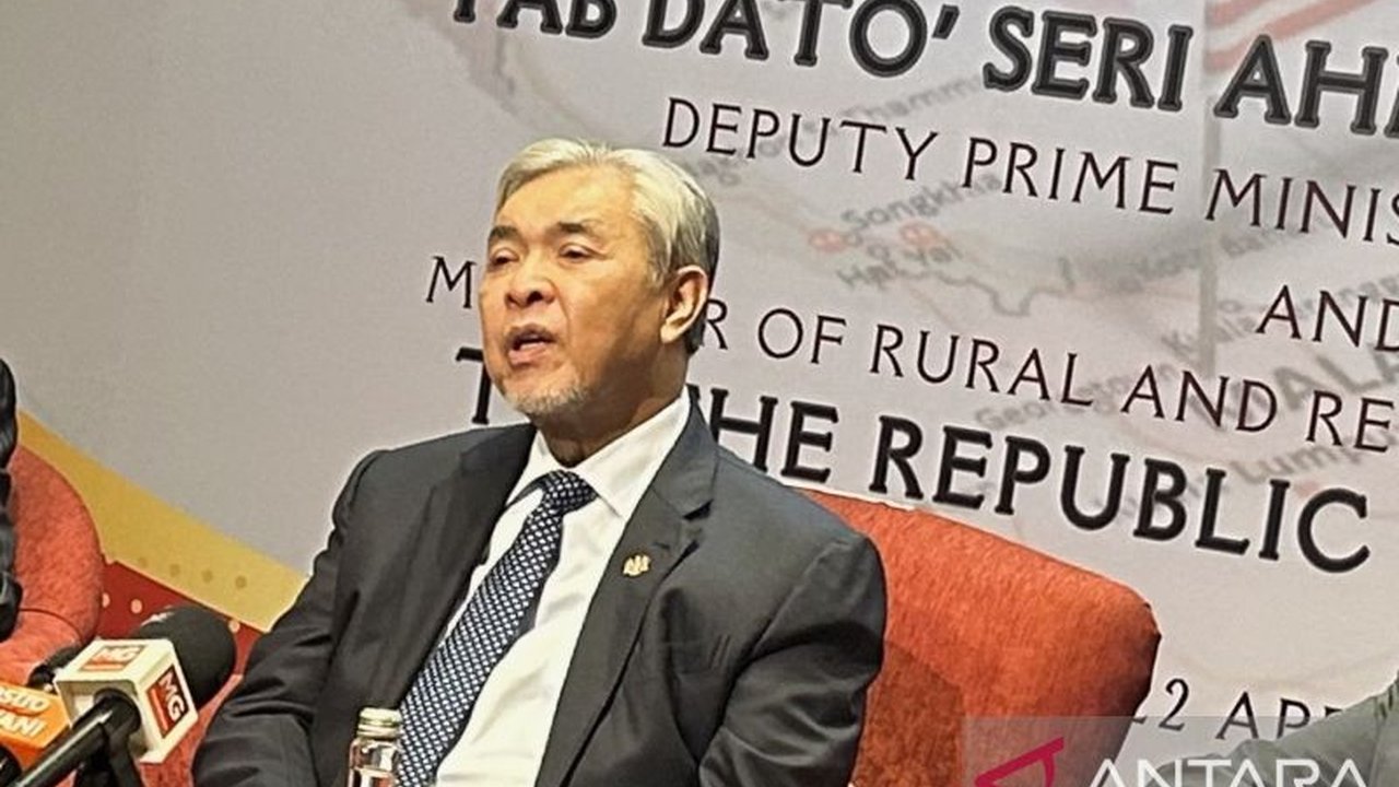 Malaysia dan Indonesia sepakat menjajaki kemungkinan pelaksanaan penyembelihan hewan kurban untuk dam haji di negara asal masing-masing, demi kemudahan dan efisiensi.