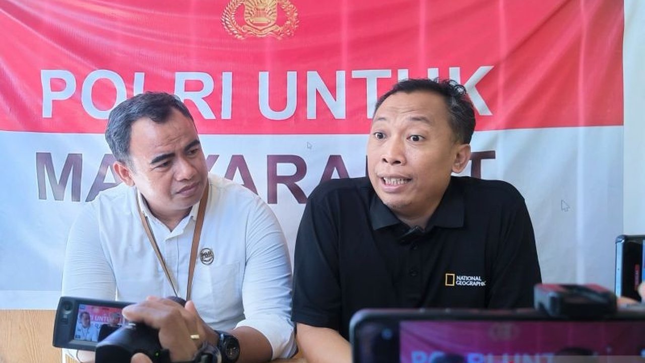 Koalisi Stop Kekerasan Seksual (KSKS) NTB melaporkan 22 santriwati menjadi korban pelecehan seksual oleh seorang ustadz di Lombok Barat, dengan modus manipulatif dan janji keberkatan.