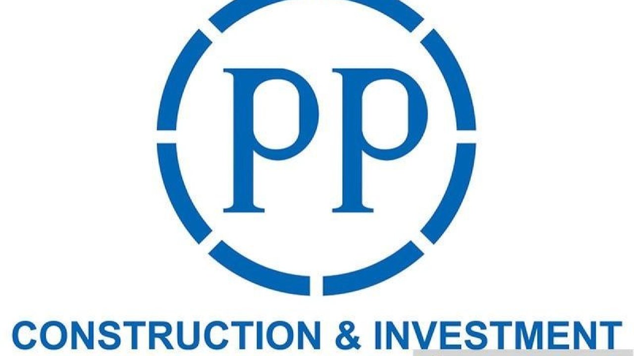 PT PP menanam 1.000 pohon mangrove di Tambakrejo, Semarang untuk mencegah abrasi, mendukung mitigasi perubahan iklim, dan memberdayakan ekonomi warga sekitar.