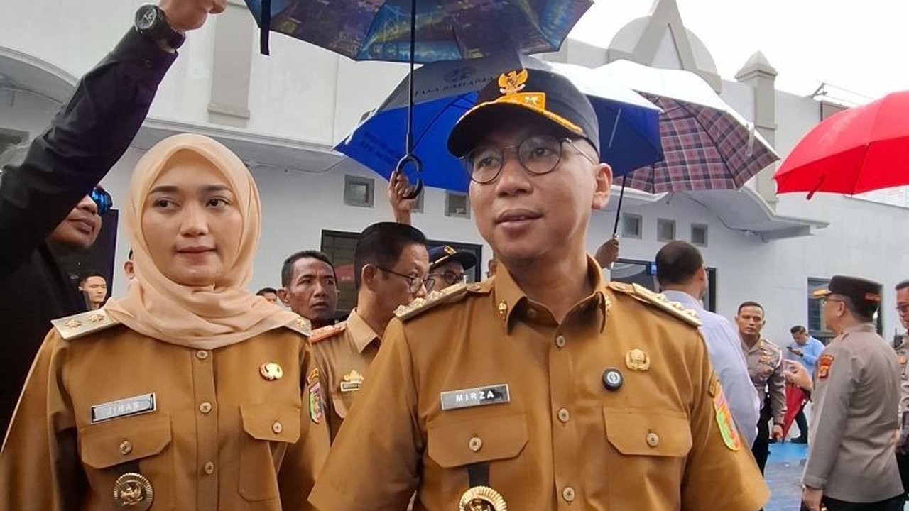 Gubernur Lampung, Rahmat Mirzani Djausal, umumkan renovasi Stadion Sumpah Pemuda sesuai standar internasional AFC, ditargetkan menjadi markas Bhayangkara FC dan meningkatkan prestasi atlet muda Lampung.