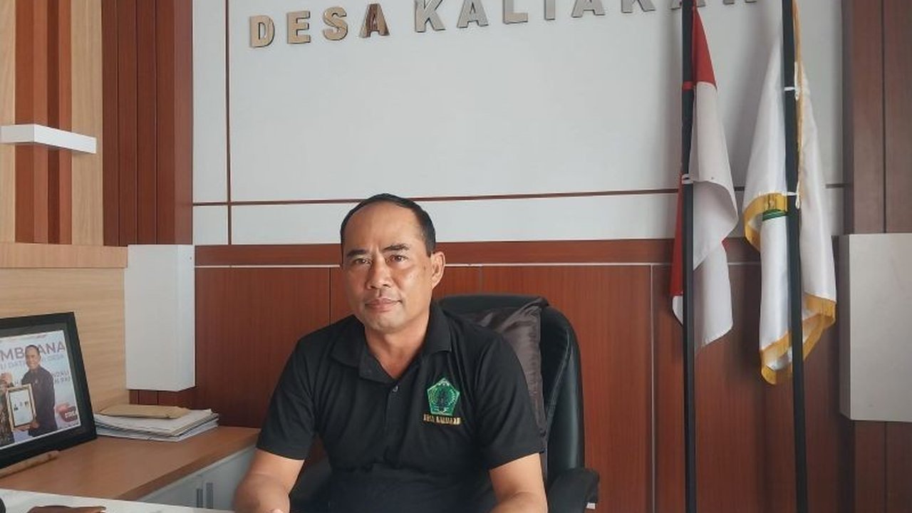 Para kepala desa di Jembrana, Bali menunggu petunjuk teknis dari pemerintah pusat terkait pembentukan Koperasi Merah Putih untuk mengentaskan kemiskinan, kendala utama adalah keterbatasan dana desa.