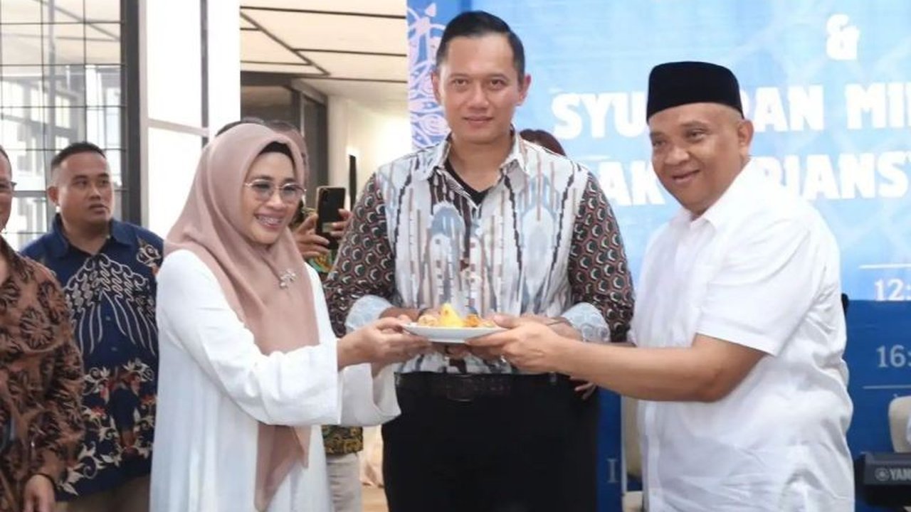 AHY Tekankan Pentingnya Konsumsi Dalam Negeri untuk Pertumbuhan Ekonomi RI