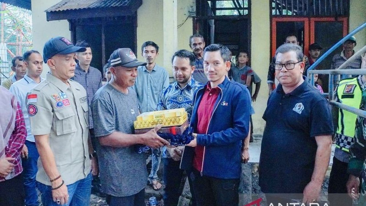 Pemerintah Kabupaten Aceh Barat bergerak cepat menyalurkan bantuan tanggap darurat dan santunan kepada tujuh jiwa korban kebakaran di Desa Alue Raya, Kecamatan Samatiga, Aceh Barat.