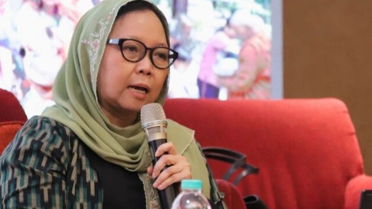 Alissa Wahid mendorong peran aktif perempuan dalam melawan terorisme, mengingat kerentanan mereka terhadap radikalisasi dan pentingnya pemberdayaan untuk mencegahnya.