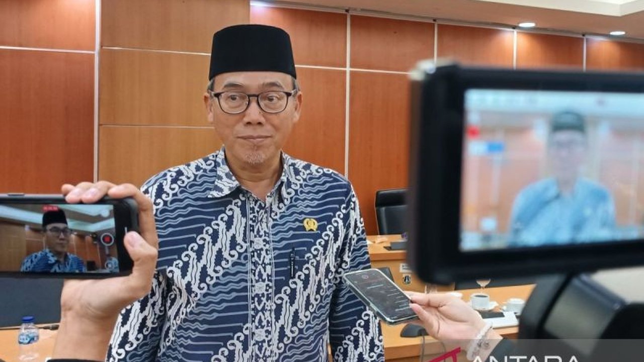Pendapatan asli daerah (PAD) DKI Jakarta dari sektor parkir terungkap belum maksimal, bahkan diduga bocor, padahal potensinya mencapai lebih dari Rp600 miliar.