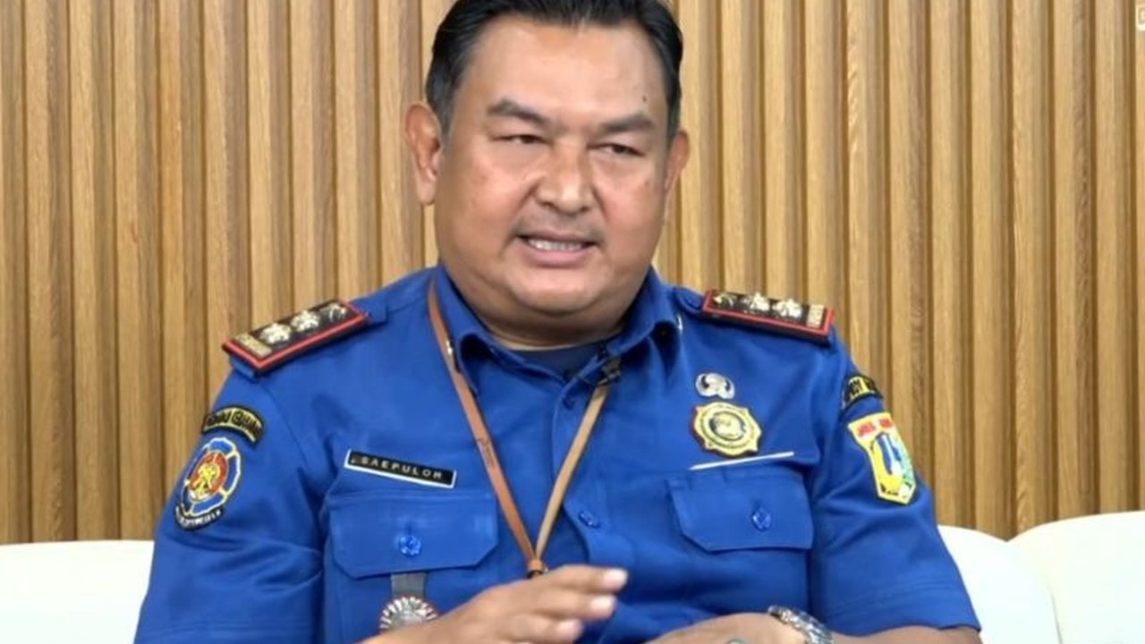 Gulkarmat DKI Jakarta mengingatkan warga untuk waspada kebakaran dengan memeriksa alat listrik dan gas di rumah, serta memastikan penggunaan alat sesuai standar SNI guna mencegah korsleting dan ledakan.