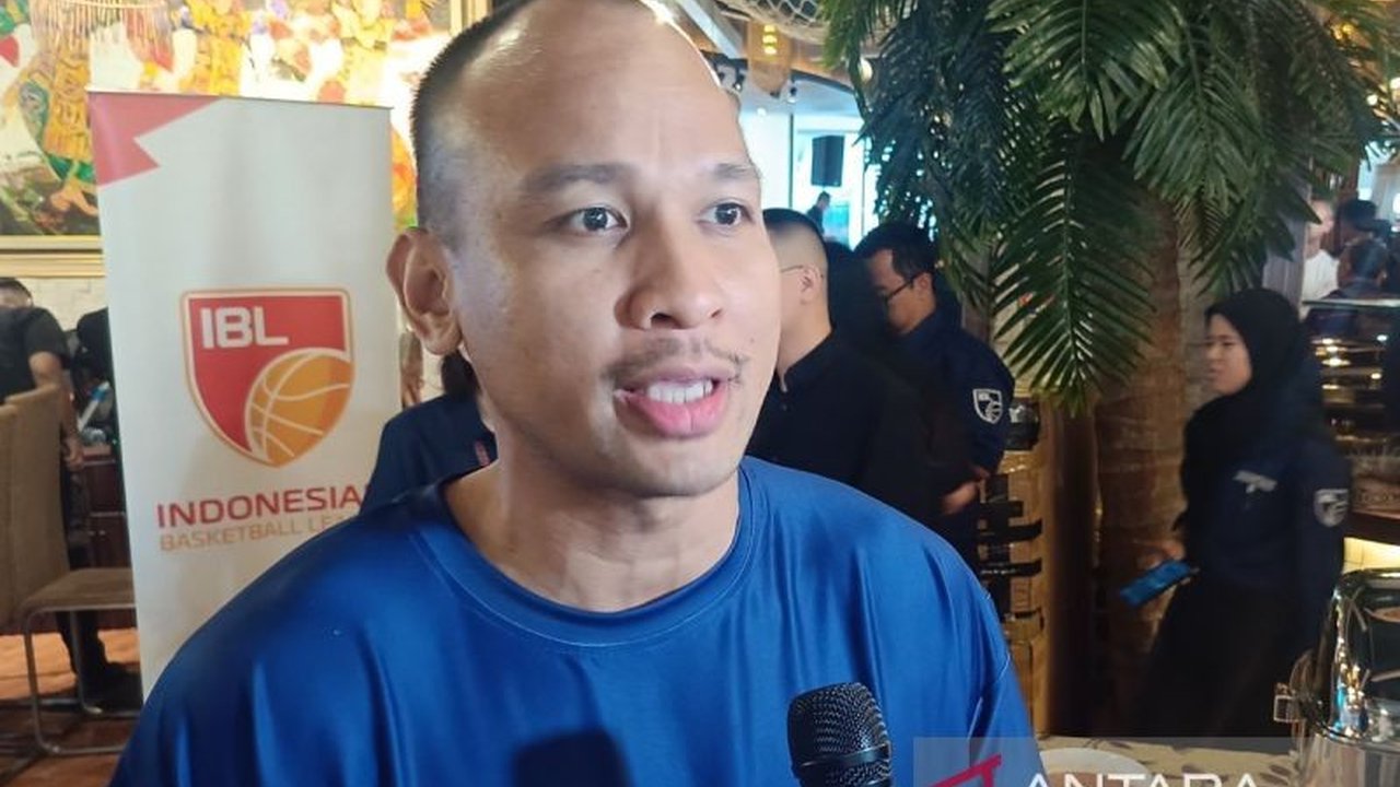 IBL All-Star 2025 hadir dengan konsep baru yang menantang mental pemain lokal dengan melawan bintang asing, serta pertandingan seru antara Tim Merah dan Tim Putih.