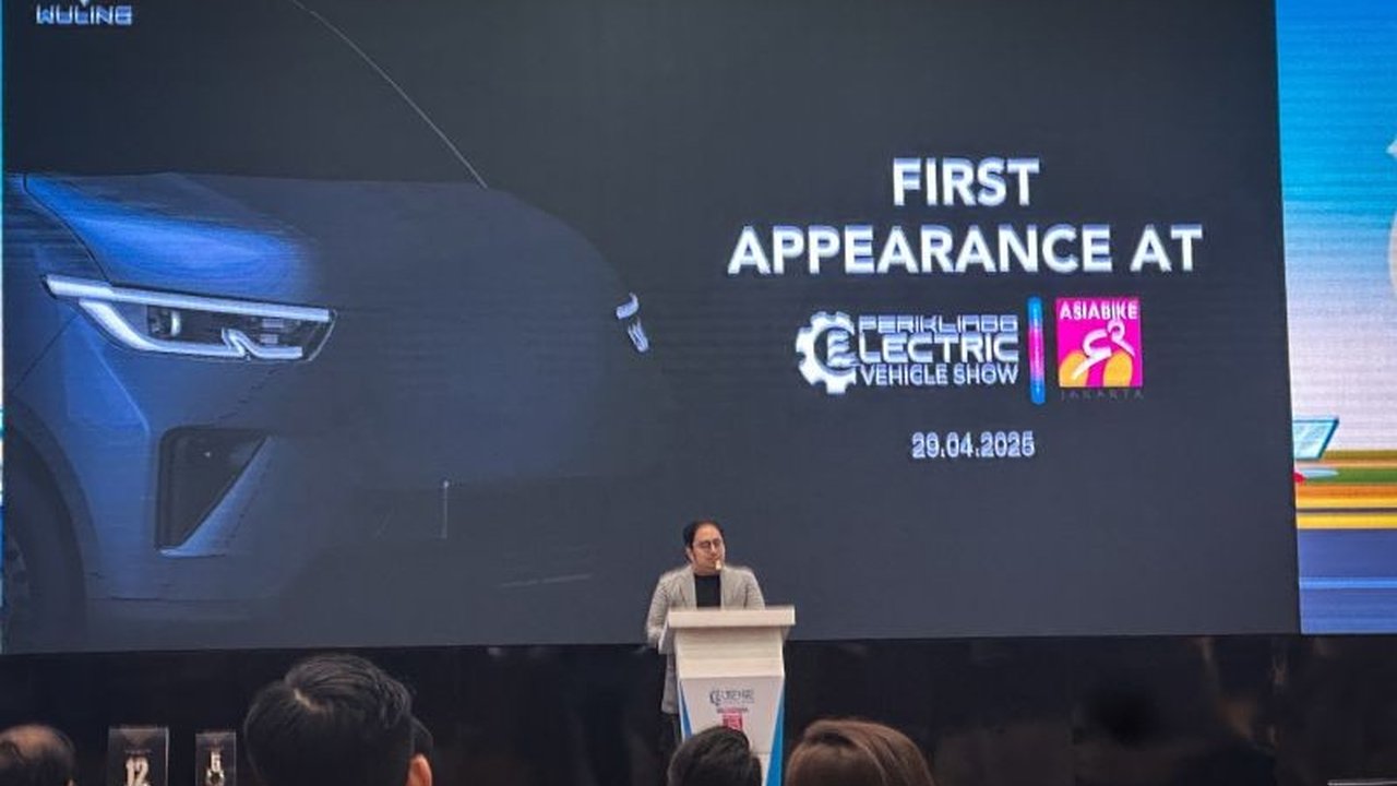 Pameran Periklindo Electric Vehicle Show (PEVS) 2025 di Jakarta akan menampilkan mobil listrik terbaru dari Seres, MAB, dan Wuling, serta 9 merek lainnya, menargetkan transaksi lebih dari Rp400 miliar.