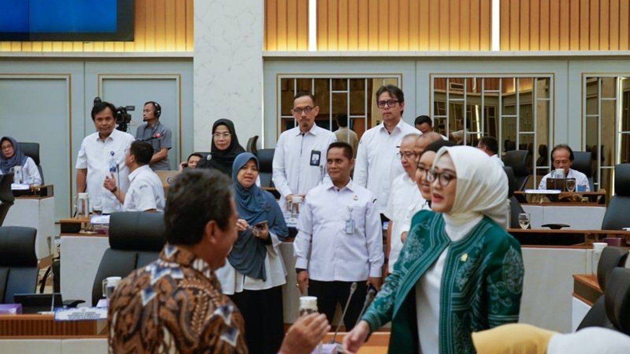 DPR Minta KKP Perbanyak Program Kerakyatan untuk Nelayan dan Pembudidaya Ikan