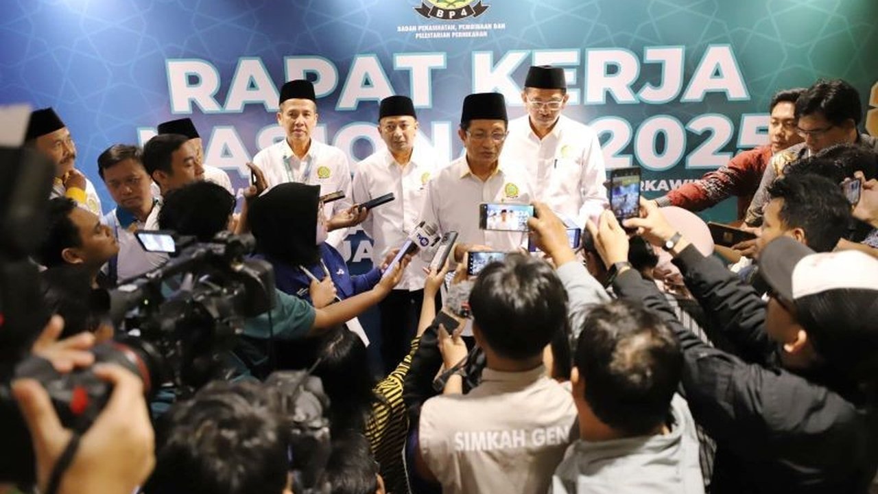 Menteri Agama (Menag) Nasaruddin Umar ajukan 11 strategi mediasi untuk menekan angka perceraian di Indonesia melalui Badan Penasihatan, Pembinaan, dan Pelestarian Perkawinan (BP4).