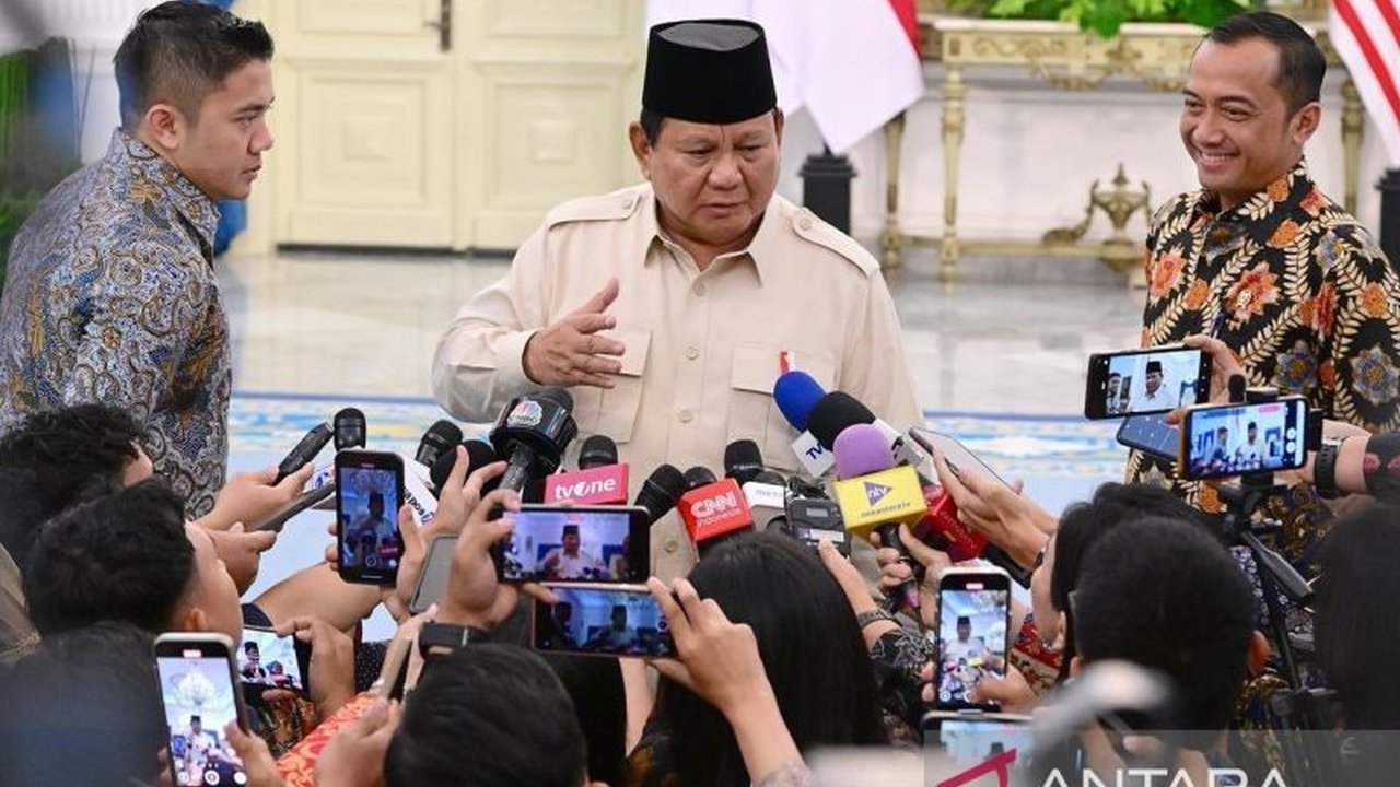 Presiden Prabowo Subianto menunggu laporan Menko Airlangga Hartarto terkait hasil negosiasi tarif impor resiprokal antara Indonesia dan Amerika Serikat yang telah berlangsung selama 60 hari.