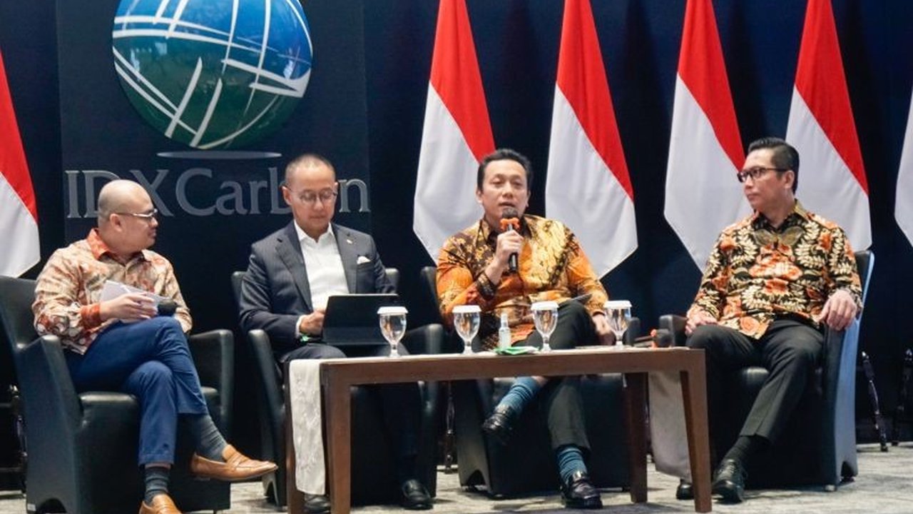 Kementerian Lingkungan Hidup dan Kehutanan (KLH) gencar memperluas kerja sama internasional di pasar karbon global melalui Mutual Recognition Arrangement (MRA) dengan berbagai standar internasional, bertujuan memperkuat posisi Indonesia dan mendorong tran