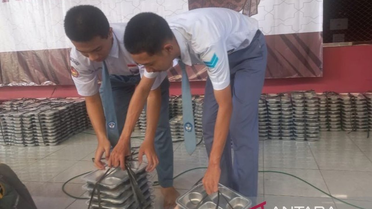 Kodim Kudus memanggil pengelola katering setelah ditemukan menu Makan Bergizi Gratis (MBG) di SMA 1 Kudus yang tidak layak konsumsi, pihak terkait dievaluasi untuk mencegah kejadian serupa.