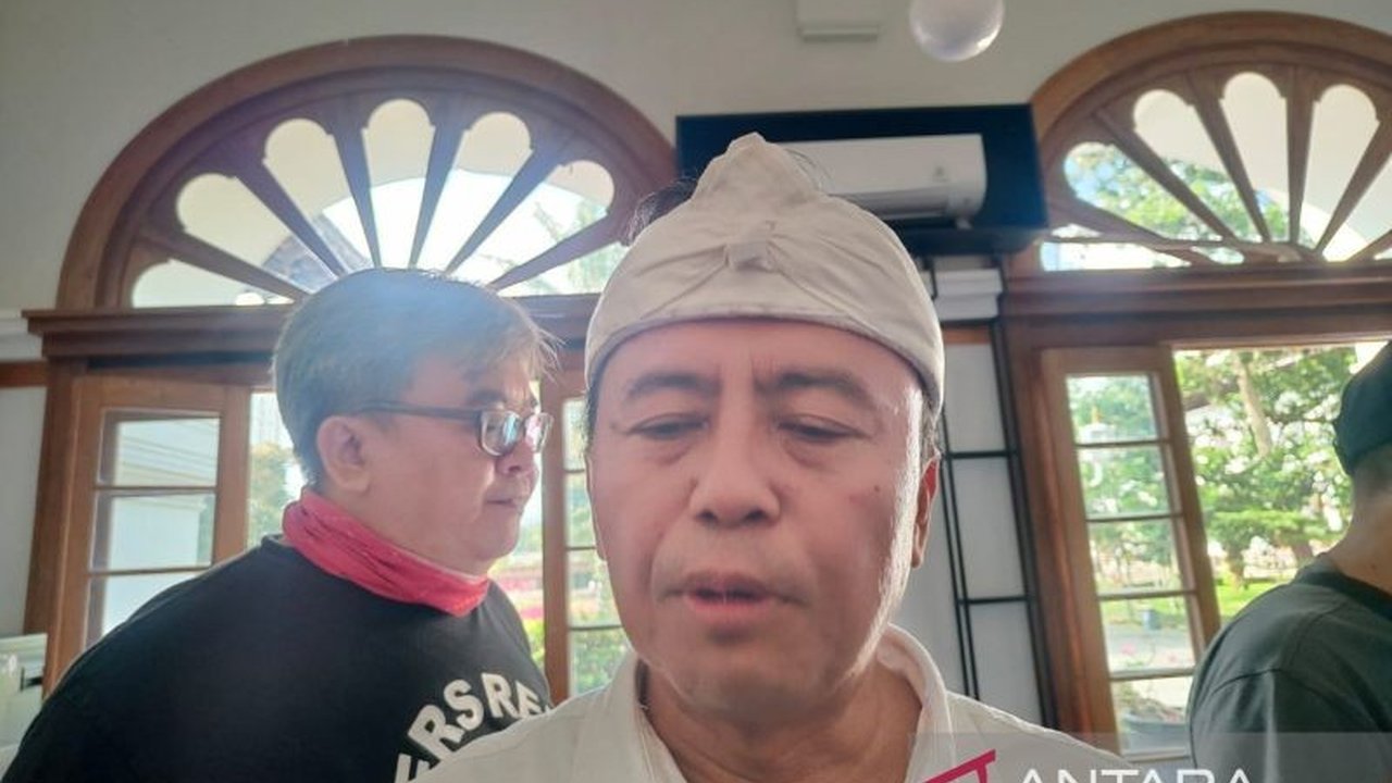 Pemerintah Provinsi Jawa Barat memproyeksikan dana Rp15 triliun untuk reaktivasi jalur kereta api, dengan prioritas jalur Bandung-Pangandaran guna mendongkrak sektor pariwisata.