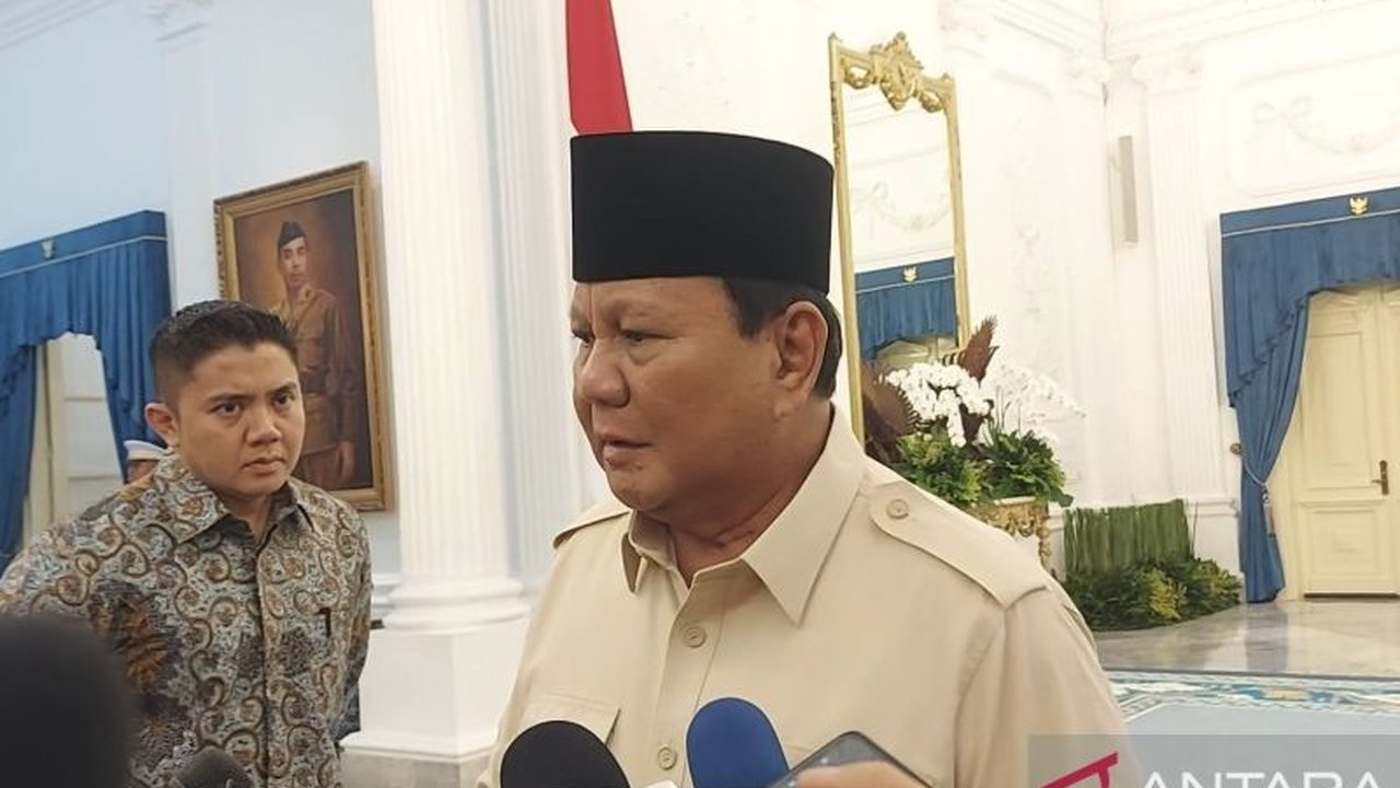 Meskipun konsorsium LG menarik diri dari proyek baterai EV senilai Rp130,7 triliun, Presiden Prabowo Subianto optimistis Indonesia tetap menjadi tujuan investasi yang menjanjikan.