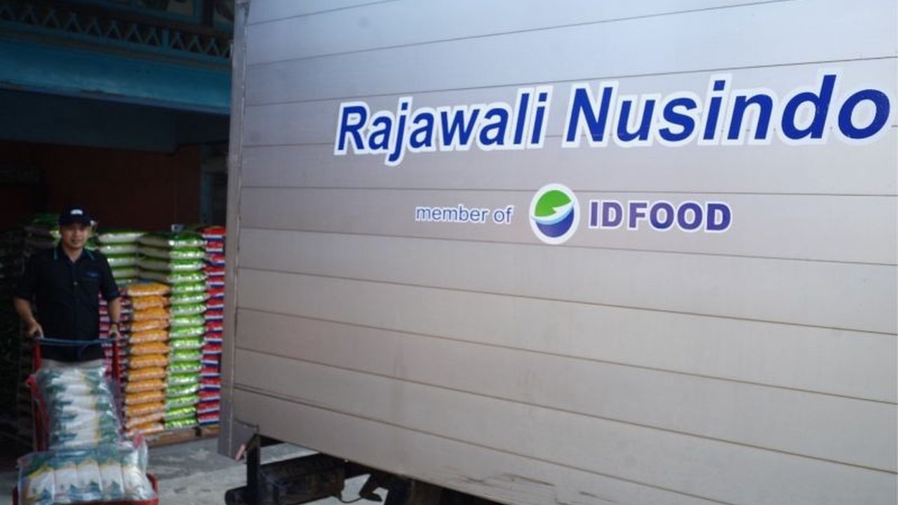 PT Rajawali Nusindo, anak perusahaan ID FOOD, sukses mencapai perdamaian dengan kreditur dalam proses PKPU, menyelesaikan utang sekitar Rp3 triliun dan membuka jalan bagi pemulihan finansial.