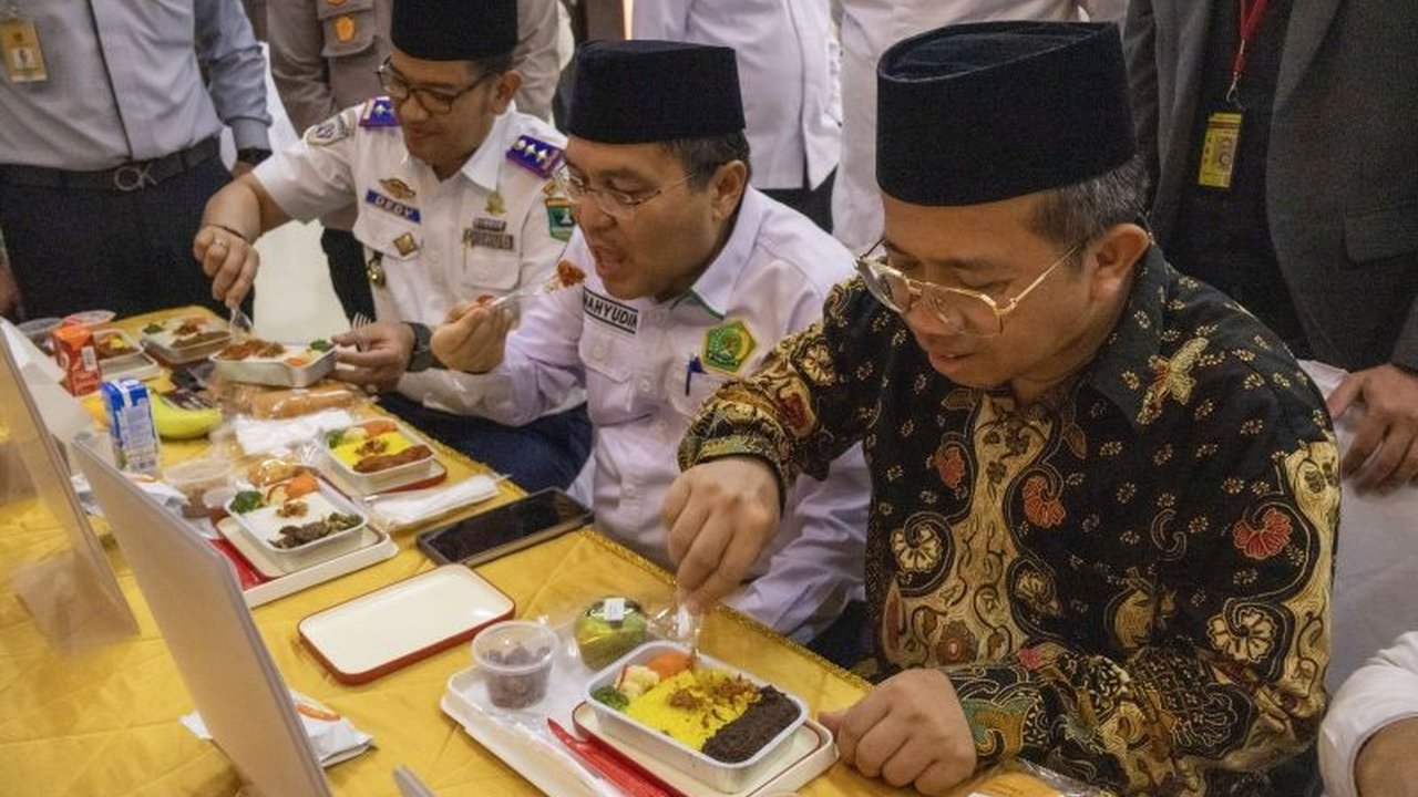 Kemenag Sumbar mengusulkan Lion Air menggunakan beras Solok berkualitas premium untuk konsumsi jamaah haji Embarkasi Padang, meski realisasinya bergantung pada anggaran.