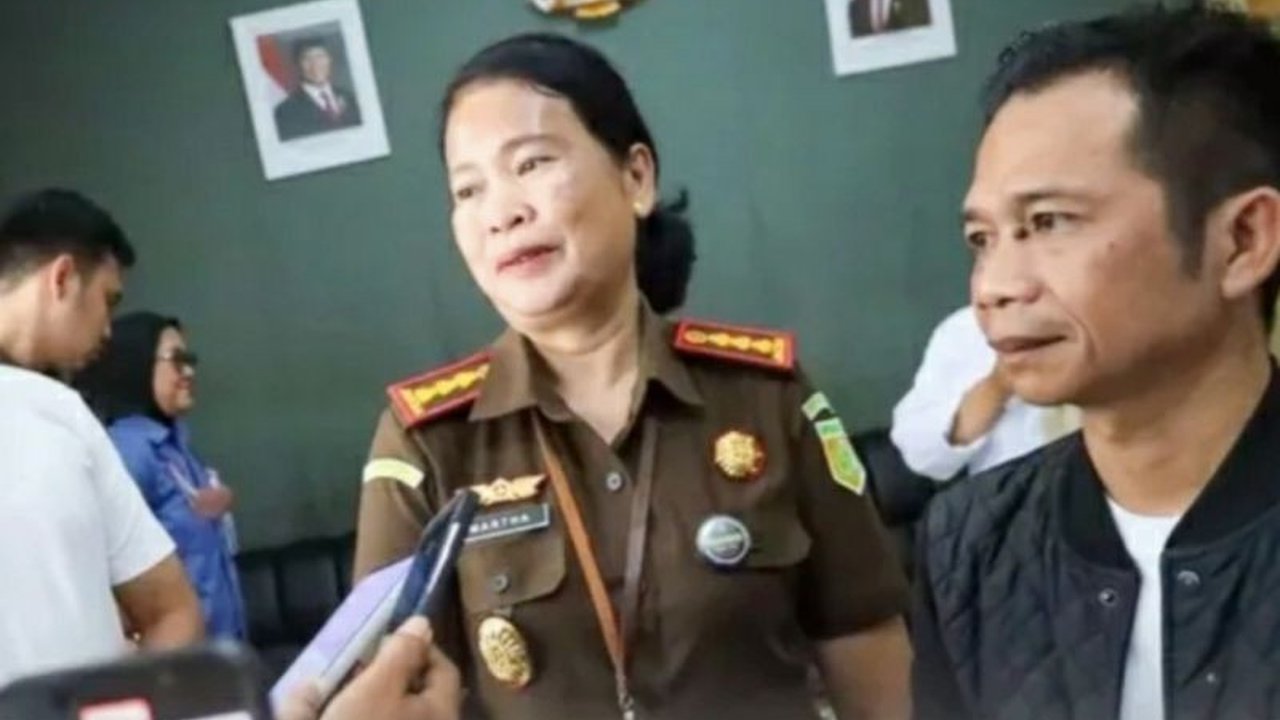 Kejaksaan Negeri Purwakarta dan Pemkab Purwakarta berkolaborasi dalam program Jaksa Menyapa untuk meningkatkan pemahaman masyarakat tentang pencegahan korupsi dan membangun sinergi dalam pemerintahan yang bersih.