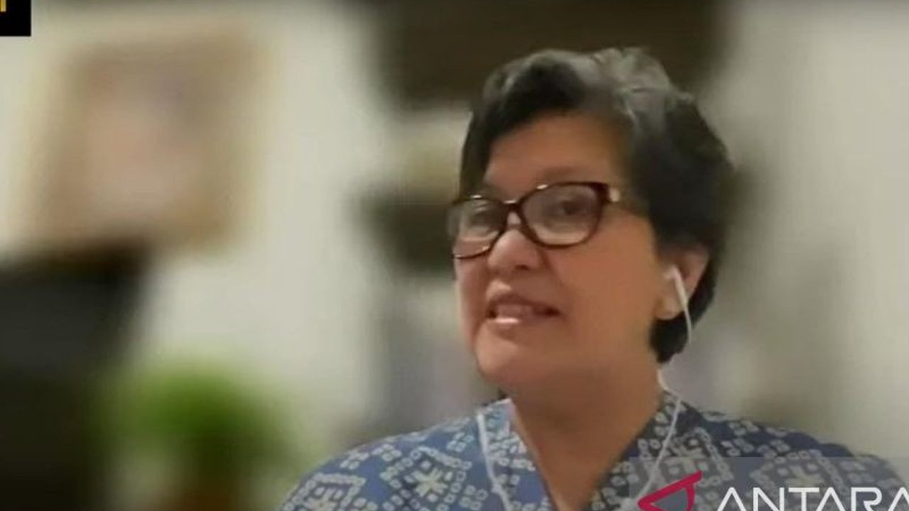 Wakil Ketua MPR Lestari Moerdijat mendorong peningkatan pemahaman Hak Kekayaan Intelektual (HAKI) bagi perajin mebel Jepara agar dapat bersaing di pasar global dan menghindari sengketa hukum.