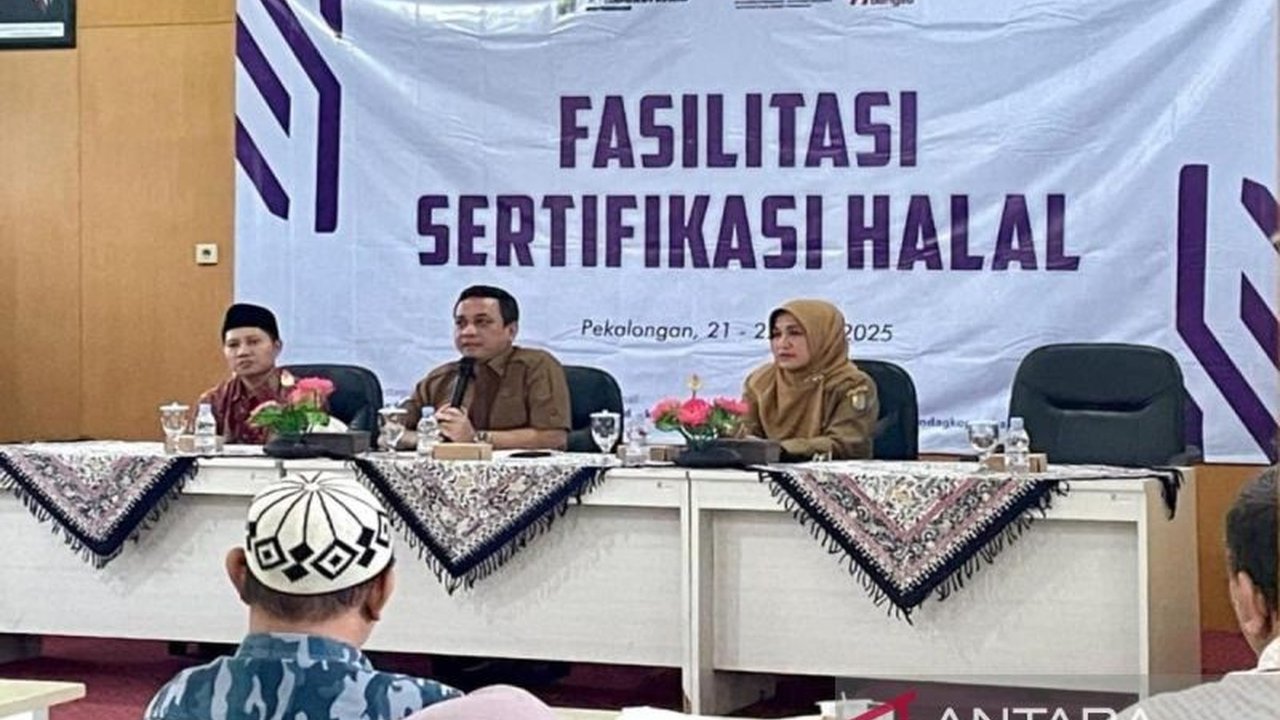 Pemerintah Kota Pekalongan berkomitmen mendukung UMKM dengan memfasilitasi pengurusan sertifikasi halal gratis selama dua hari, 21-22 April 2025, guna meningkatkan daya saing di pasar yang semakin luas.