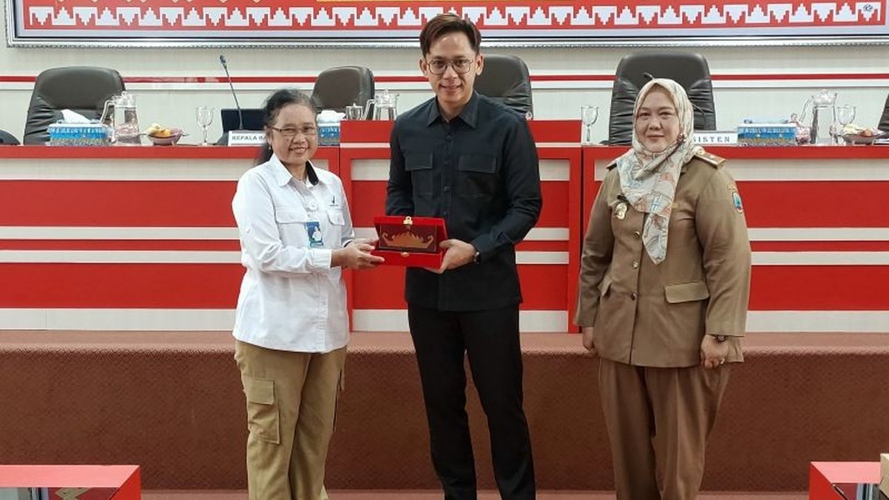 Bupati Lampung Selatan, Radityo Egi Pratama, berkomitmen penuh mendukung program keamanan pangan berkelanjutan berbasis komunitas, dengan dukungan regulasi, anggaran, dan pelatihan bagi pelaku usaha.