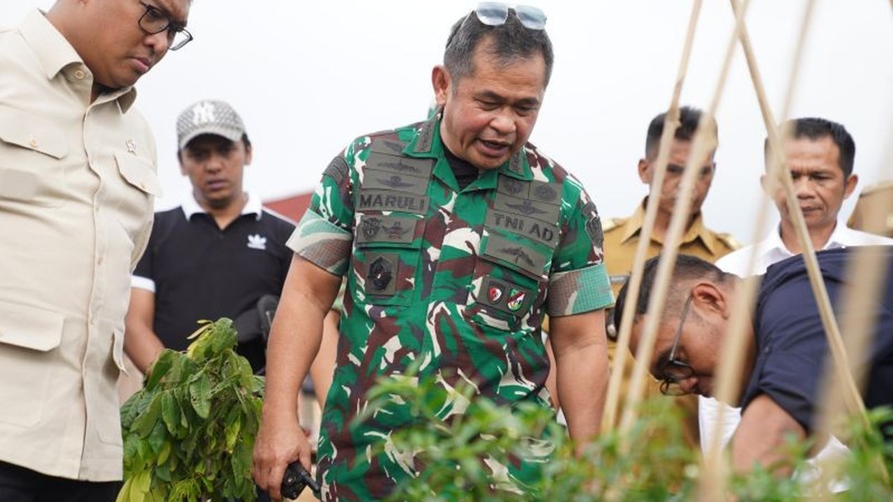 TNI Angkatan Darat meresmikan pembangunan titik air baru di Sukabumi, Jawa Barat, untuk mengairi 2.337 hektare sawah dan mendukung ketahanan pangan nasional.