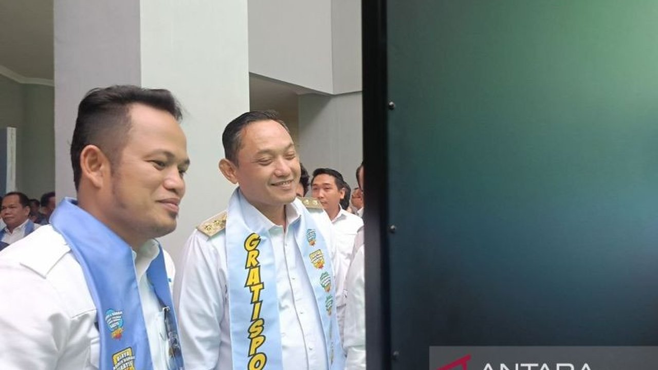 Pemerintah Kalimantan Timur (Kaltim) berinvestasi Rp12 miliar untuk menyediakan akses internet gratis di 840 desa, meningkatkan literasi digital dan perekonomian masyarakat.