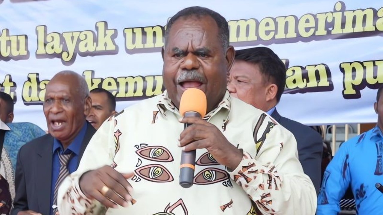 Gubernur Papua Barat Daya, Elisa Kambu, menginstruksikan pengembangan pangan lokal di enam kabupaten/kota untuk meningkatkan ekonomi dan ketahanan pangan masyarakat.