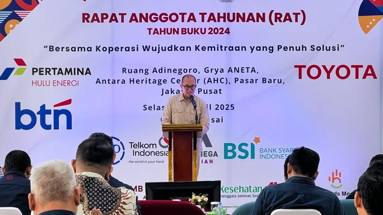 Kementerian Koperasi mendorong Koperasi Jasa Karyawan ANTARA (Kokantara) untuk mengembangkan usaha baru demi meningkatkan kesejahteraan anggota dengan memanfaatkan potensi internal yang ada.