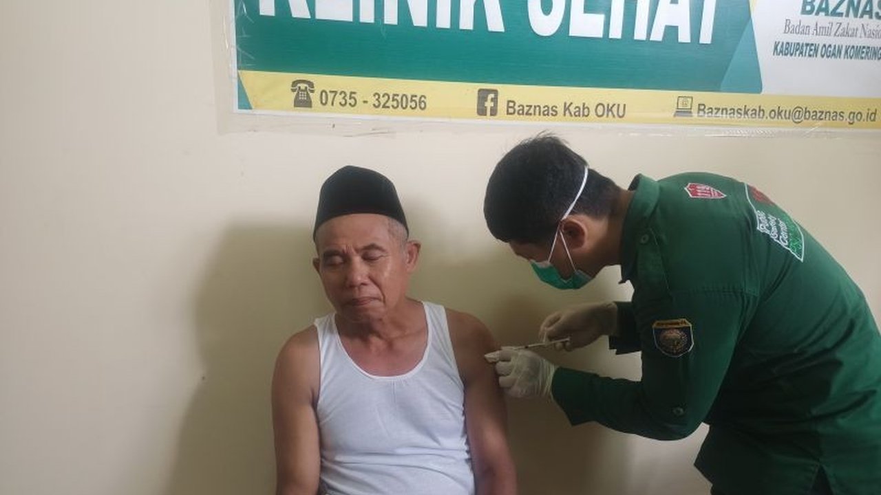 Dinas Kesehatan OKU telah memberikan vaksinasi meningitis dan polio kepada 254 jamaah calon haji untuk mencegah penyakit menular selama ibadah haji di Tanah Suci.