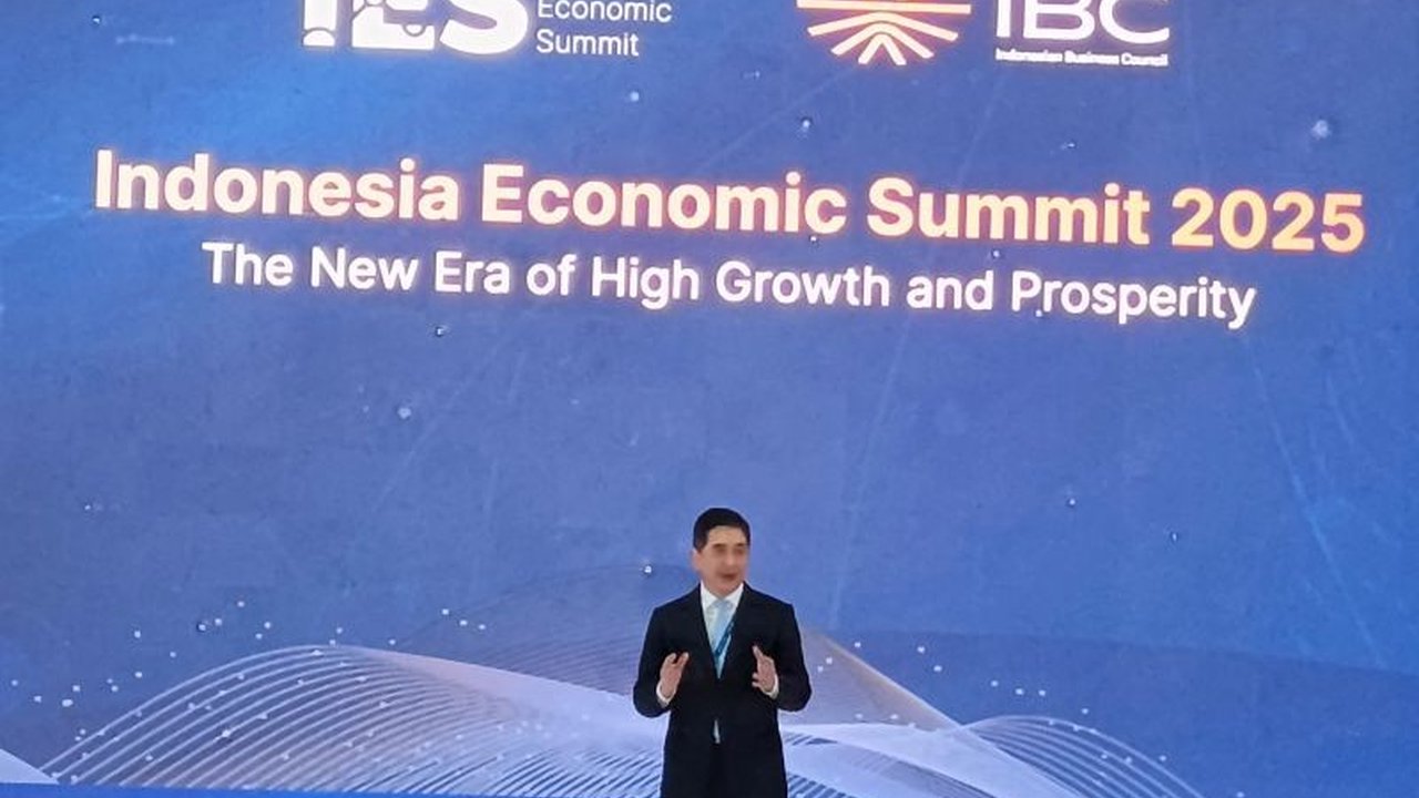 Indonesian Business Council (IBC) optimis Indonesia mampu mentransformasi ekonomi mirip China, memanfaatkan sumber daya alam dan bonus demografi untuk meningkatkan pertumbuhan dan kesejahteraan.