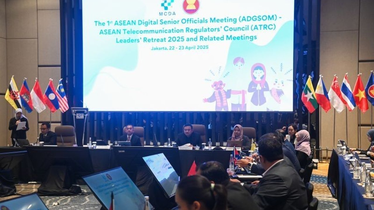 Indonesia tegaskan komitmennya dalam penguatan ekosistem digital ASEAN melalui penyelesaian ASEAN Digital Masterplan 2025, fokus pada inklusivitas dan ketahanan siber untuk melawan kejahatan digital.
