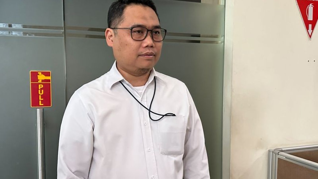 Komisaris Utama PT Inti Alasindo Energy diperiksa KPK terkait pengembalian US$15 juta uang negara yang merupakan kerugian akibat kasus korupsi jual beli gas antara PT PGN dan PT IAE.