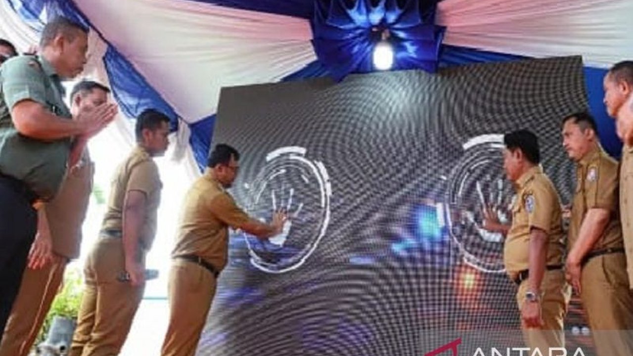 Deli Serdang Luncurkan Pelayanan Administrasi Terpadu Kecamatan: E-Government Menuju Desa