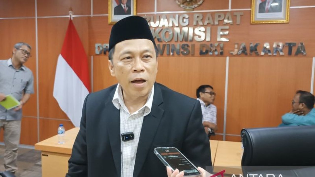 Pansus DPRD DKI Jakarta memastikan Ranperda Penyelenggaraan Pendidikan menjamin akses pendidikan yang layak bagi semua anak usia sekolah di Jakarta, termasuk anak berkebutuhan khusus dan yang bersekolah di madrasah serta pondok pesantren.