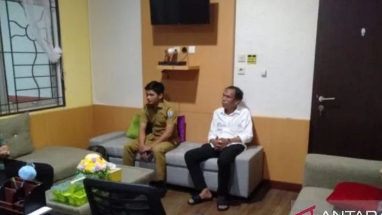 Pemerintah Kabupaten Bangka Selatan memfasilitasi proses ganti rugi rumah warga yang terdampak induksi petir dari tower BTS di Desa Batubetumpang, setelah pihak perusahaan dinilai belum menindaklanjuti kesepakatan sebelumnya.