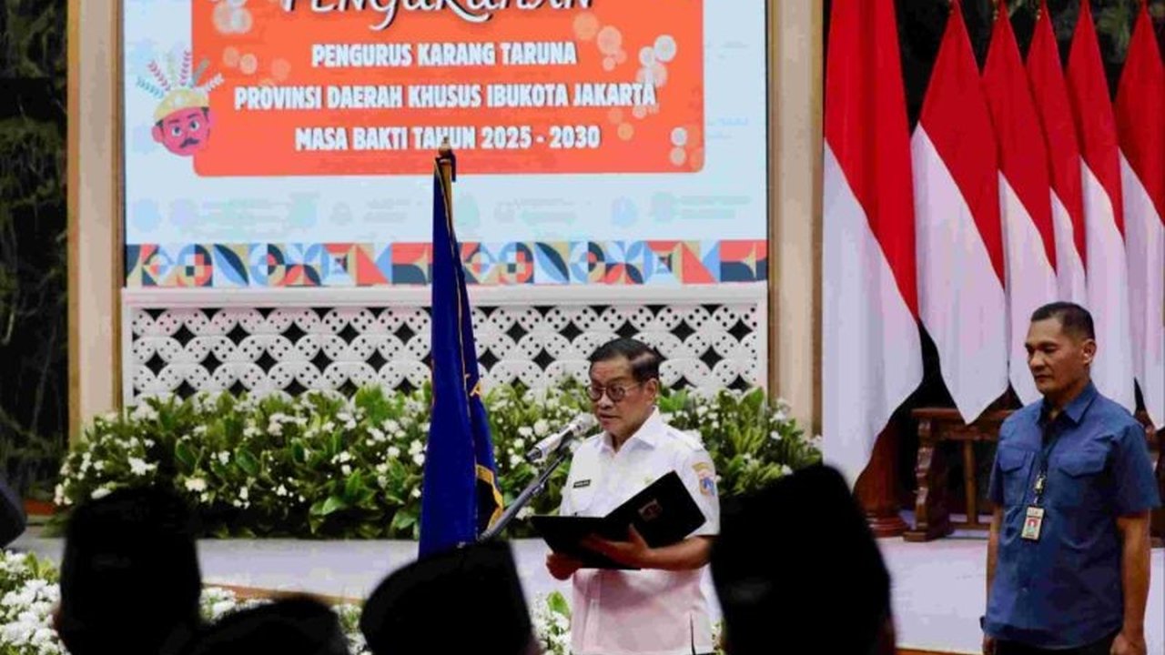 Gubernur DKI Jakarta, Pramono Anung, melantik pengurus Karang Taruna DKI Jakarta periode 2025-2030, menekankan optimalisasi potensi pemuda untuk program kepemudaan dan pembangunan Jakarta.
