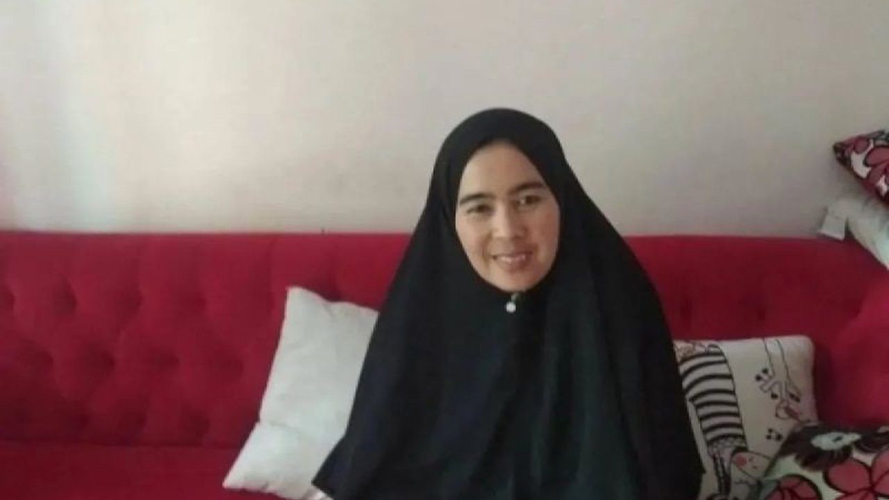 Dosen STAI Rangkasbitung, Siti Nurasiah, mengusulkan program Sekolah Rakyat berada di bawah Kemendikbudristek demi profesionalitas dan kualitas pendidikan bagi anak-anak kurang mampu.