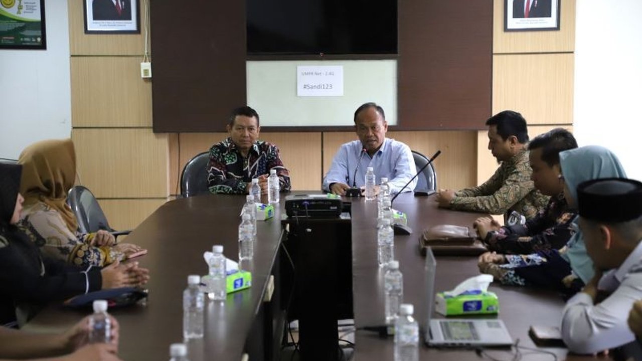 Universitas Muhammadiyah Palangka Raya (UMPR) berkolaborasi dengan pakar internasional untuk mempersiapkan pendirian Program Studi Magister Pendidikan Agama Islam (PAI) yang unggul dan Islami.