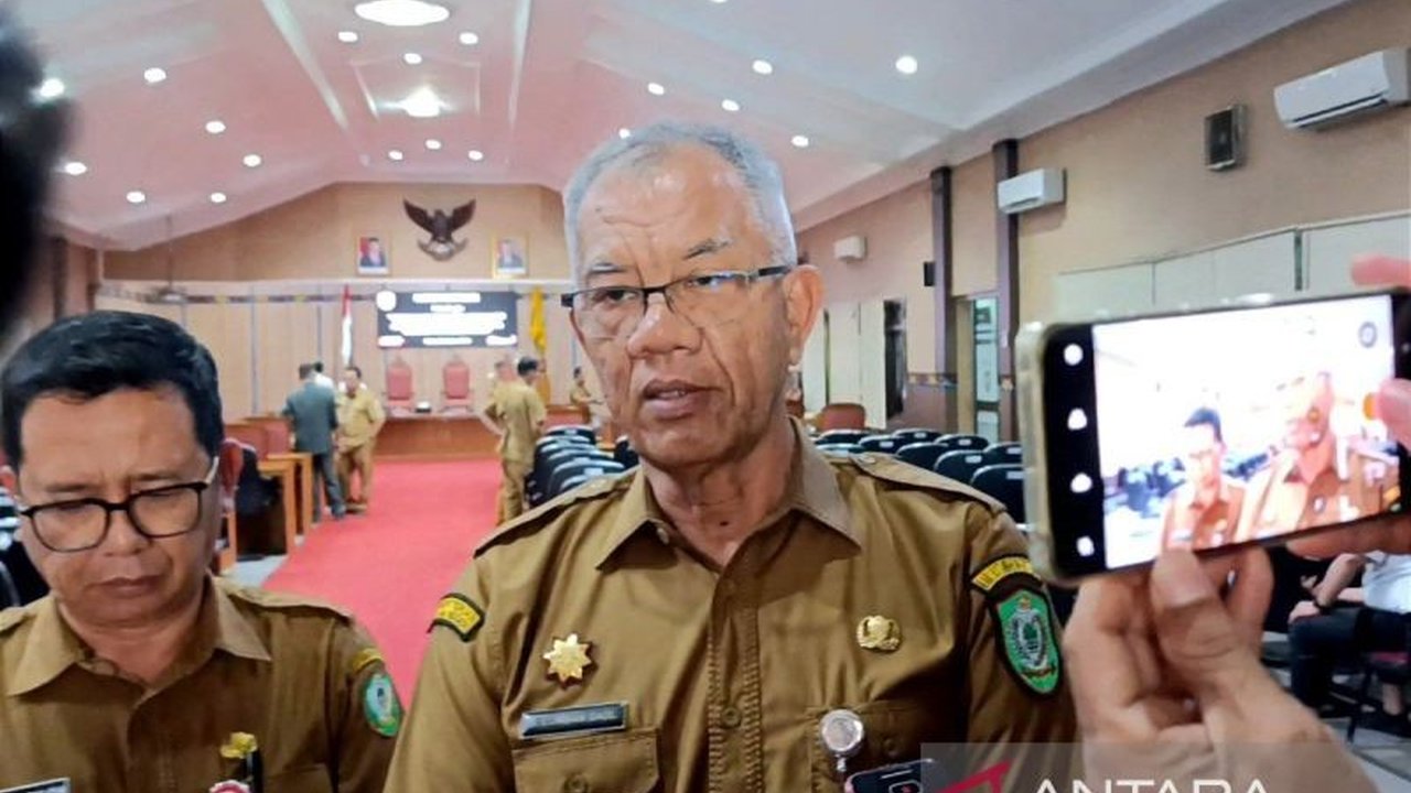 Kabupaten Kotawaringin Timur (Kotim) meluncurkan alat pemantau transaksi pajak daerah secara real-time untuk meningkatkan transparansi dan mencegah kebocoran pajak, bekerja sama dengan Bank Kalteng.