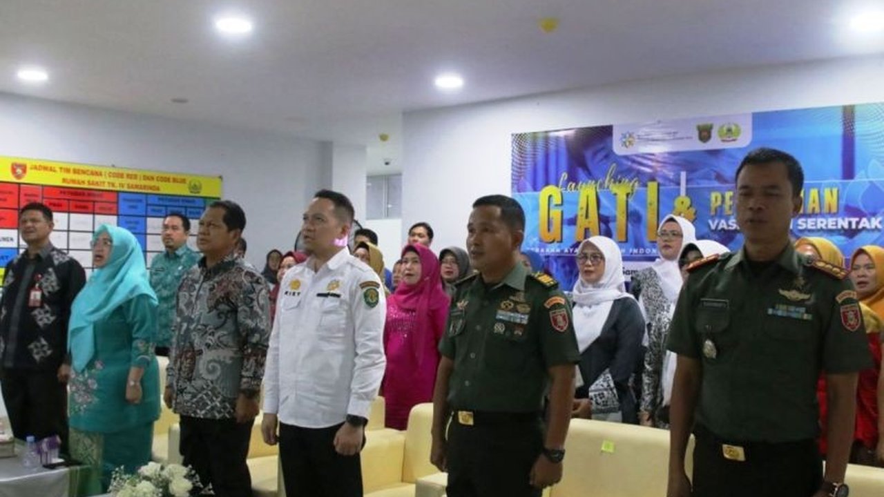 BKKBN Kaltim gencar kampanyekan Gerakan Ayah Teladan Indonesia (GATI) untuk membangun keluarga bahagia dan mengatasi masalah 'fatherless' melalui program Quick Win yang terintegrasi.
